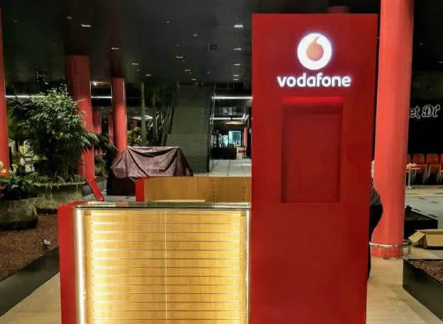 Montaje punto de venta en centro comercial