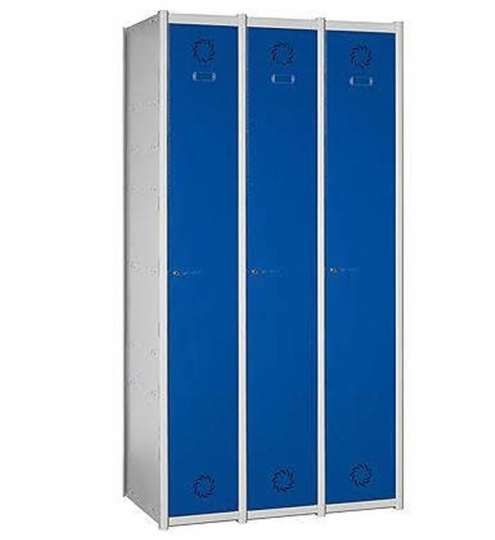 Conjunto taquillas metálicas 3 puertas